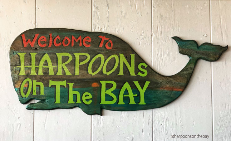 Harpoon's on the Bay - Welcome Whale Sign